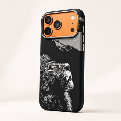 Coque Premium Fibre de Carbone — Design Exclusif Lion | 🎁 Écran de Protection Privé OFFERT